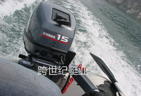 雅马哈船外机